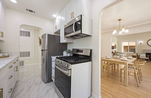 North Park House | Enjoy a stylish experience at this Ultra Chic home away from home.