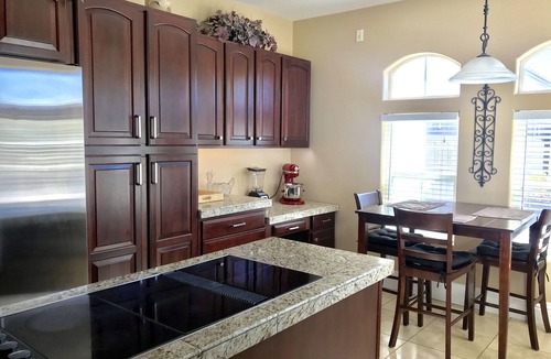 Temecula House | Enjoy The Fresh Air With Spectacular Views In The Heart Of Wine Country