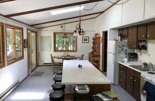Baileys Harbor Cottage | Enjoy the quiet side of the Door County peninsula, 190' of Lake Michigan shore