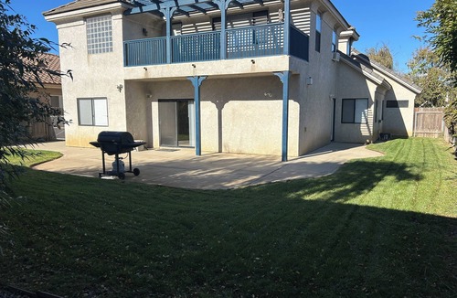 Santa Maria House | Entertaining 4-bedroom house in Santa Maria with room to spread out