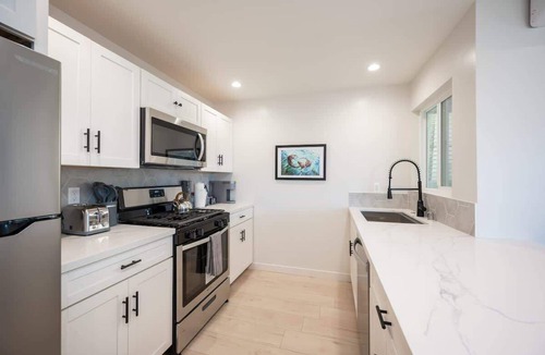 Morro Bay House | Entire 2 Unit Duplex, King Beds, Rock View EV