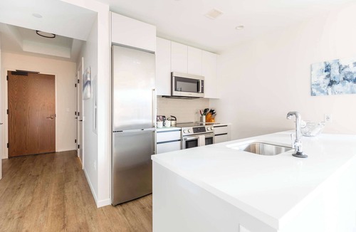 Seaport District Apartment | Entire Apt Downtown Seaport with Pool