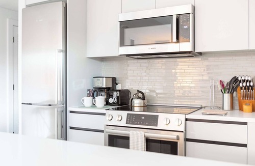 Seaport District Apartment | Entire Apt Downtown Seaport with Pool