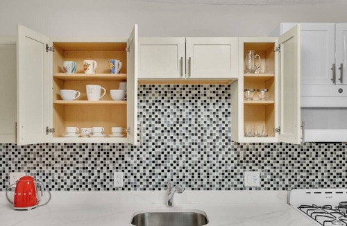 North Cambridge Apartment | Entire renovated one-bedroom apartment