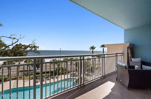 Gulfport Condo | Entire rental unit in Gulfport, Mississippi