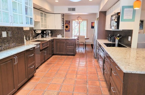 Patterson Ranch House | Entrepreneurs` Enclave & Private Pickleball Ct
