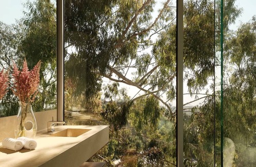 Hollywood Hills House | Eterne by Stay Awhile Villas