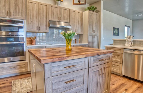 Tucson House | Event Ready Spacious Tucson Villa w/Private Pool