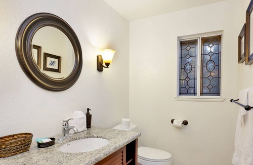 Summit Estates Ski Chalet | Evergreen Estate- Relaxing Family Resort Chalet