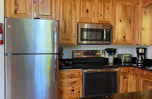 Fish Creek House | Excellent Location/Pine Cone Guest House/Close to downtown Fish Creek