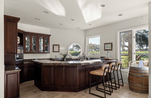 Santa Ynez House | Exclusive Estate - tennis, pickle, pool, grill, firepit, vineyard views!