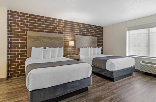 Waterloo Hotel | Executive Residency By Best Western Waterloo & Cedar Falls