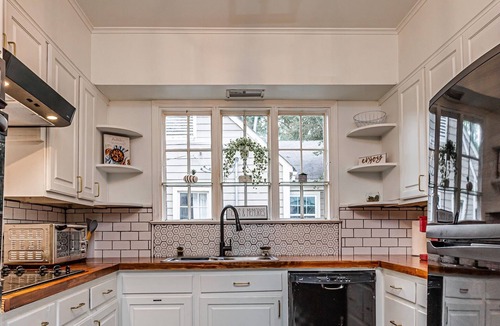 Fondren House | Executive Retreat in Fondren