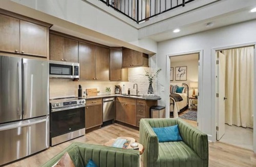 Downtown Jackson Apartment | Executive Urban Suite - Downtown Jackson
