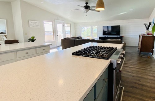 Cayucos House | Experience coastal bliss, just steps away from Cayucos State Beach