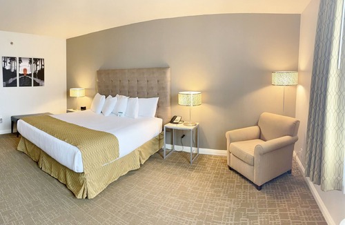 Torrance Hotel | Explore Strand Bike Trail from This 2 Torrance Stay w/Free Parking