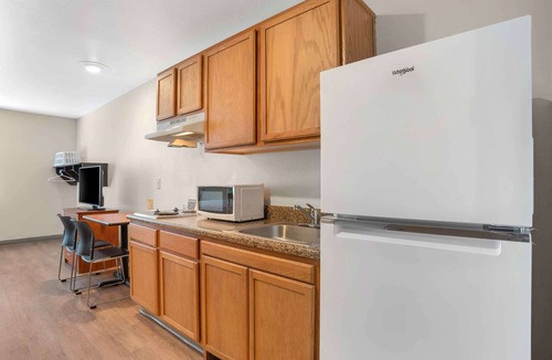 Gulfport Hotel | Extended Stay America Select Suites - Gulfport