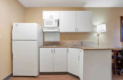 Harbor Gateway South Hotel | Extended Stay America Suites Los Angeles Torrance Harborgate