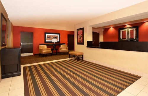 Santa Barbara Hotel | Extended Stay America Suites Santa Barbara Calle Real