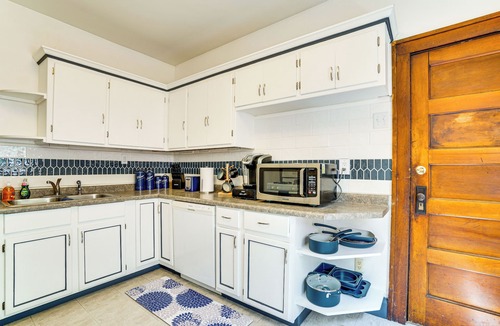 Minneapolis House | Extended Stays Welcome: 1 MI to North Loop