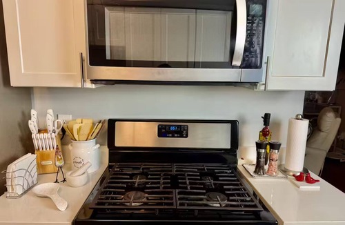 Reston Apartment | Ez Stay Apartment