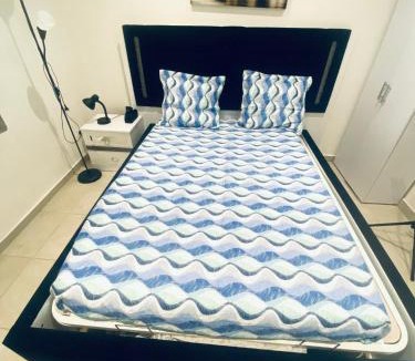 Arnouville Apartment | F2 calme et frais près de Paris-Stade 2 France -Aeroport CDG 2 minutes de la gare-