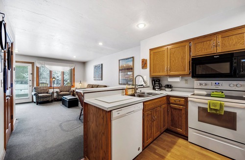 Fish Creek Condo | Fabulous 2-bed/2 bath condo with jetted tub in charming Fish Creek
