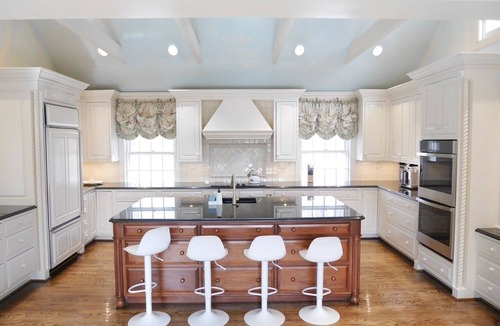 Owings Mills Villa | Fabulous 4-bedroom villa in tranquil Caves Valley area in Baltimore County MD