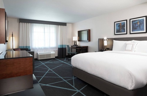 Camarillo Hotel | Fairfield Inn & Suites by Marriott Camarillo