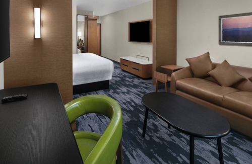 Moorpark Hotel | Fairfield Inn & Suites by Marriott Moorpark Ventura County