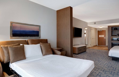 Downtown Minneapolis Hotel | Fairfield Inn & Suites By Marriott Minneapolis Downtown