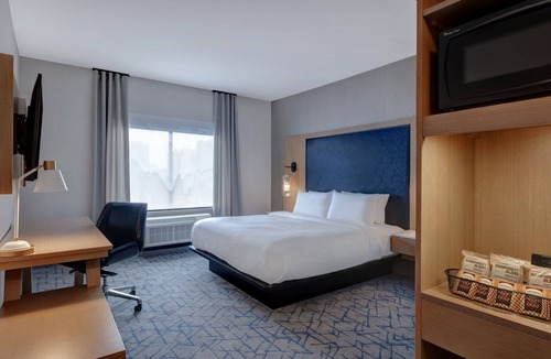 Downtown Minneapolis Hotel | Fairfield Inn & Suites By Marriott Minneapolis Downtown