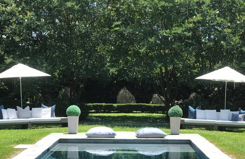 Carriere Cottage | Fall in LOVE with The Infinity Stay Collection and enjoy the Magic it offers.