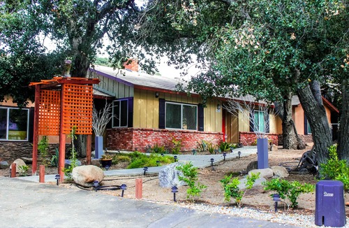 Sunland-Tujunga House | Families! Couples! Corporate Retreats! Perfect for any stay. #HSR25-002032
