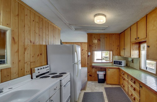 Puposky Cabin | Family Escape on Gull Lake! Dock/Launch Access