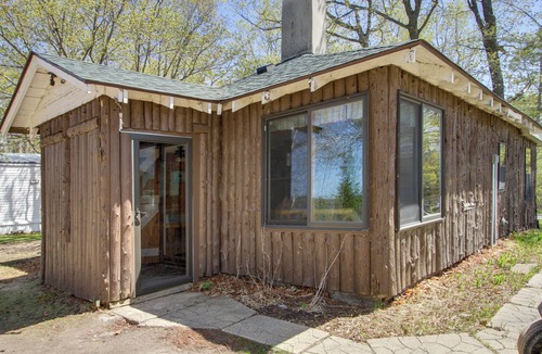 Puposky Cabin | Family Escape on Gull Lake! Dock/Launch Access