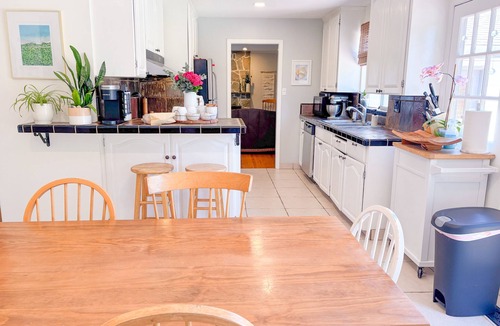 Salinas House | Family Friendly 3 bedroom, 2 bath Homestead located 25 minutes from Monterey