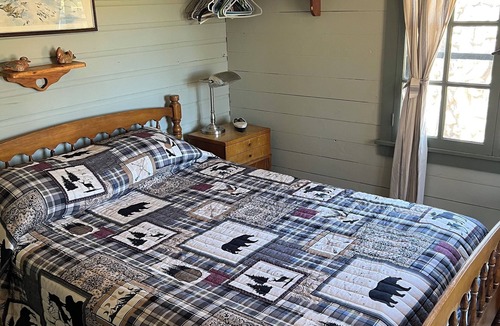 Itasca County Resort | Family friendly cabin close to playground. Amazing swimming beach