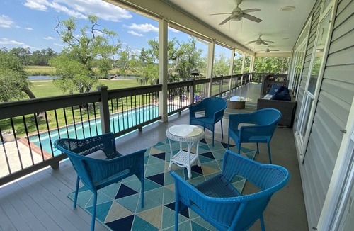 Shoreline Park House | Family Getaway w/ Pool & Dock