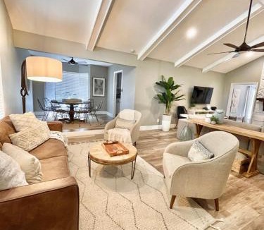 Daphne House | Family or Group Getaway Spacious Home - Porch - Sleeps 10