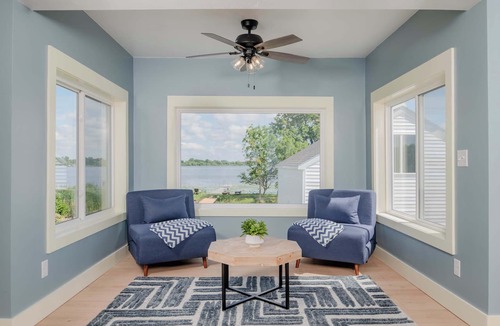 Butte Des Morts House | Family Waterfront Vacation 4BR, 3BA, Sleeps 12!