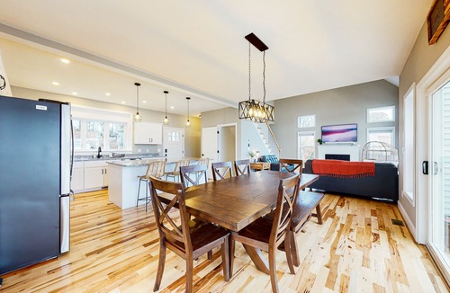 West Wareham House | Fantastic lakefront home with firepit, game room, fireplace & W/D, dog-friendly
