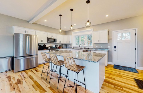 West Wareham House | Fantastic lakefront home with firepit, game room, fireplace & W/D, dog-friendly