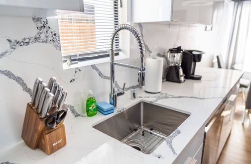 NoHo Arts District Apartment | FIFA World Cup: BRAND-NEW INTERIOR 2BR APARTMENT COMPLETED RENOVATED/REMODELED IN 2022 with LARGE PRIVATE FENCED PATIO and PARKING (p59)