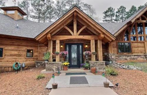 Park Rapids House | Fish Hook River Log Home with Theater & Dock