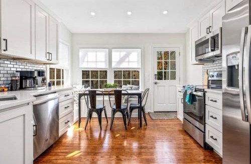 Historic District House | Fisher House - Downtown Annapolis!