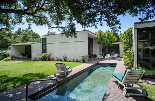 Golden Quadrangle House | Five-star 3 BD 3.5 BA w/office - Upper Village Stunner with a Pool!