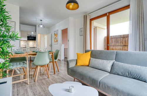 Montevrain Apartment | Flar for 7 people at 10 min from Disneyland Paris