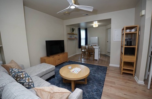 Capitol Hill House | Four Bedroom House Near Sports & Museums