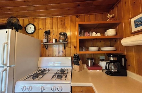Grand Marais Cabin | Fox Den at Devil Track Lake Cabins - New Listing!